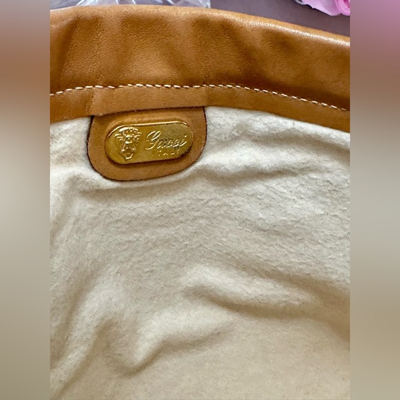 Vintage Gucci Clutch - Picture 9 of 10